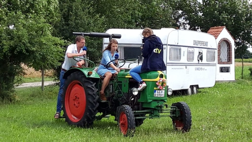 Traktorfahrer schätzen Trecker-TÜV